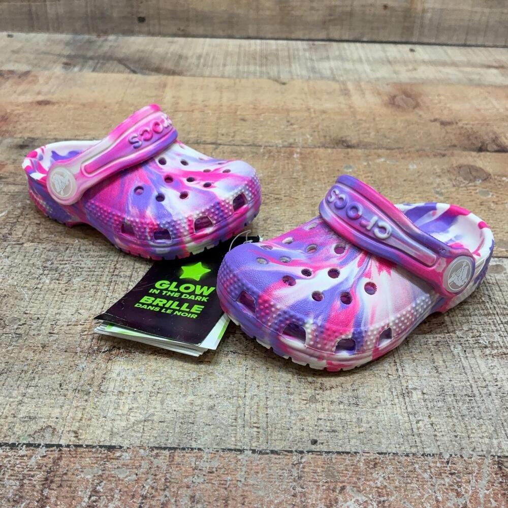 Crocs Classic Glow Marbled Sandals Girl Toddler Size 4 Pink Tie Dye Clog